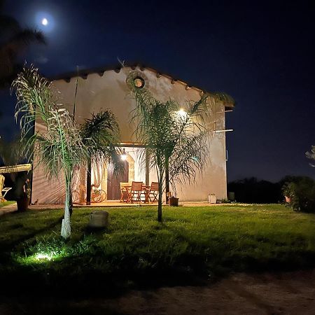 La Casetta Di Tina Marzamemi Bagian luar foto